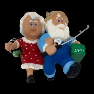 Hallmark Keepsake Ornament Christmas The Clauses on Vacation 1997